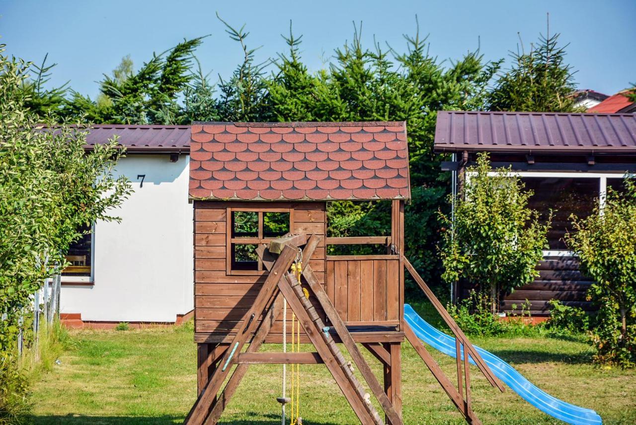 Domki Letniskowe Pod Orzechem Dziwnowek-Wrzosowo Wrzosowo  Exterior photo