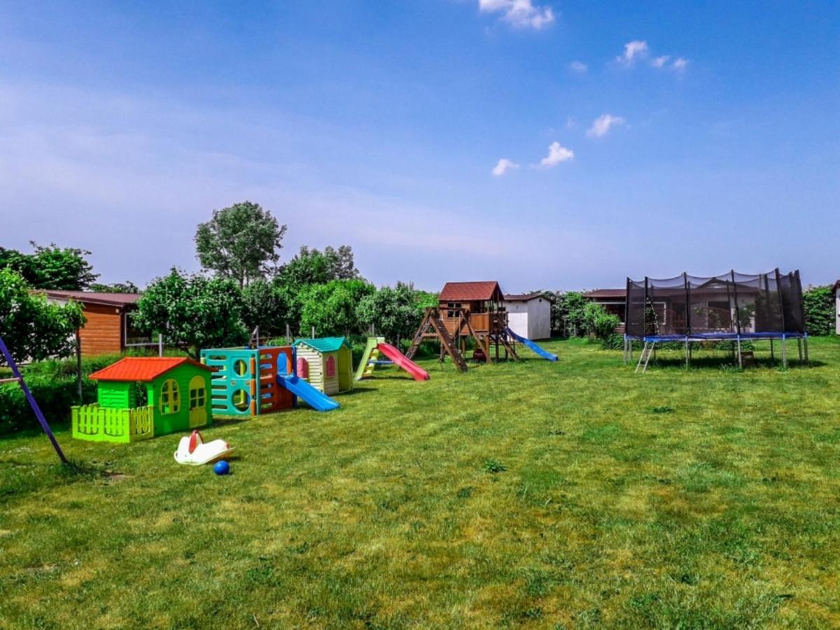 Domki Letniskowe Pod Orzechem Dziwnowek-Wrzosowo Wrzosowo  Exterior photo